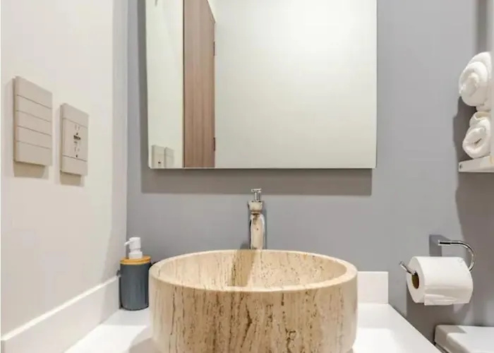 Zone - Soaking Tub & Free Club Appartement *